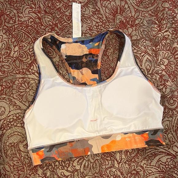 Fabletics Large Zion print racer back sports bra - Picture 4 of 4